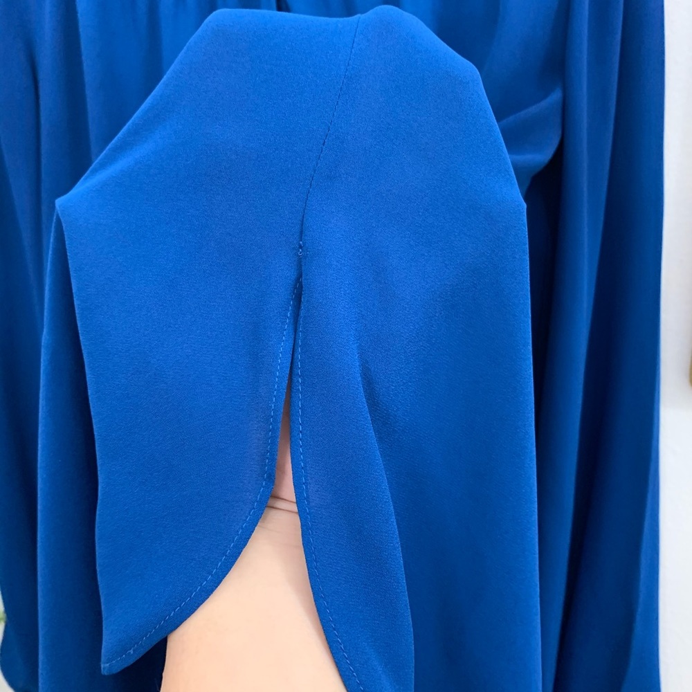 Max Studio | Blue Button Blouse - Picture 4 of 6